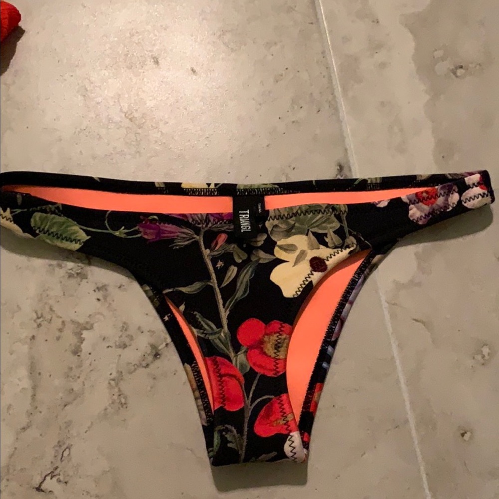 TRIANGL black floral bottoms